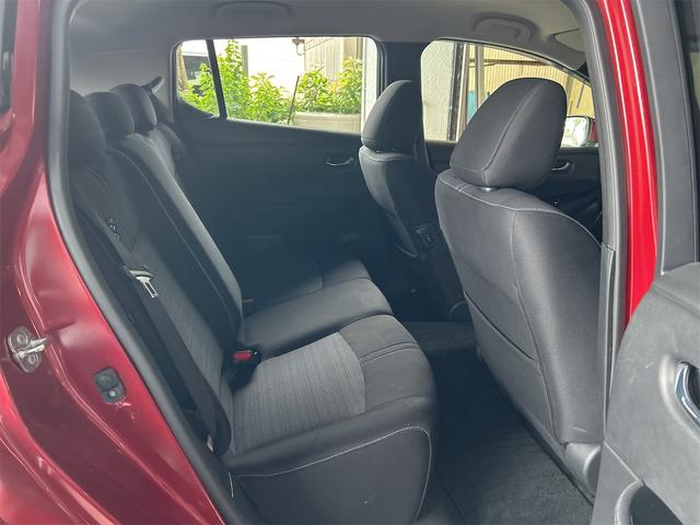 リーフ Ｘ　１０万台記念車　ＥＴＣ　バックカメラ　ナビ　ＴＶ　クリアランスソナー　オートクルーズコントロール　衝突被害軽減システム　アルミホイール　オートライト　ＬＥＤヘッドランプ　スマートキー　電動格納ミラー　シートヒーター（35枚目）