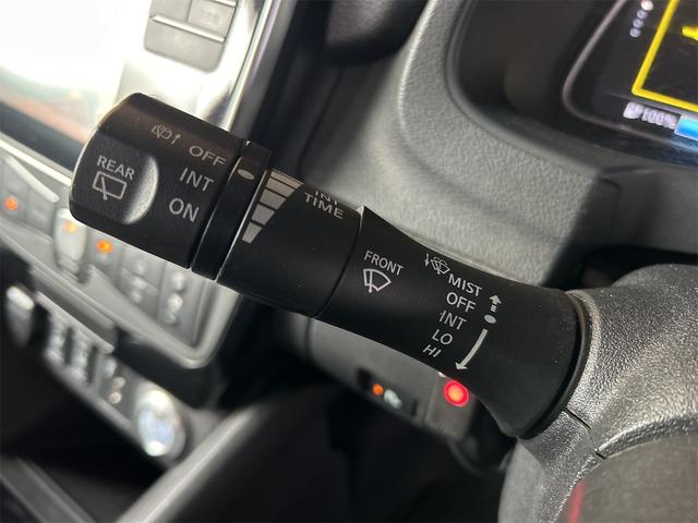 リーフ Ｘ　１０万台記念車　ＥＴＣ　バックカメラ　ナビ　ＴＶ　クリアランスソナー　オートクルーズコントロール　衝突被害軽減システム　アルミホイール　オートライト　ＬＥＤヘッドランプ　スマートキー　電動格納ミラー　シートヒーター（53枚目）