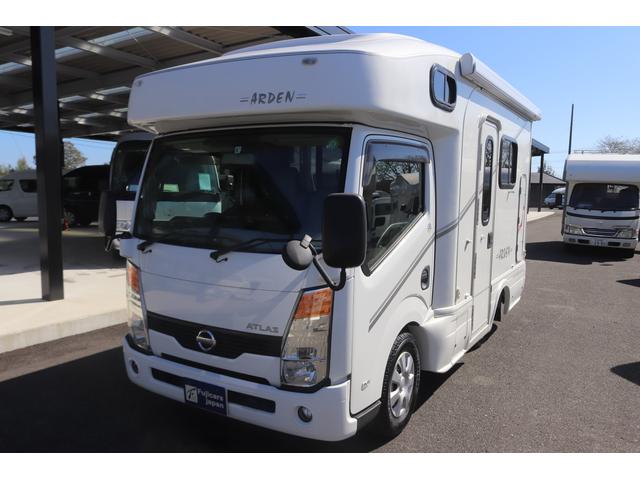 キャンピングカー AtoZ アーデン 7名乗車 FFヒーター 1500Wインバーター ツインサブBT 電子レンジ ルーフベント シンク兼用アウターシャワー 冷蔵庫 サイドオーニング 外部電源 走行充電 ポータブルナビ 給排水ポリタンク(17枚目)