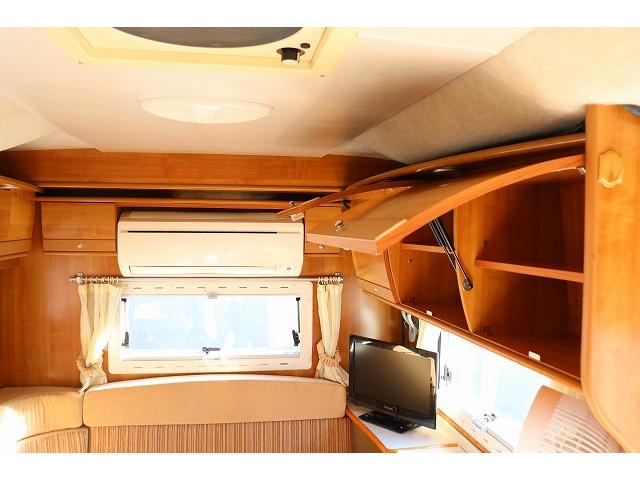 カムロード 3.0DT バンテック ジル480スキップ キャンピングカー キャブコン 家用エアコン 40L冷蔵庫 FFヒーター サイドオーニング 1500Wインバーター ソーラーパネル トリプルサブBT マルチルーム 常時バックモニター(17枚目)