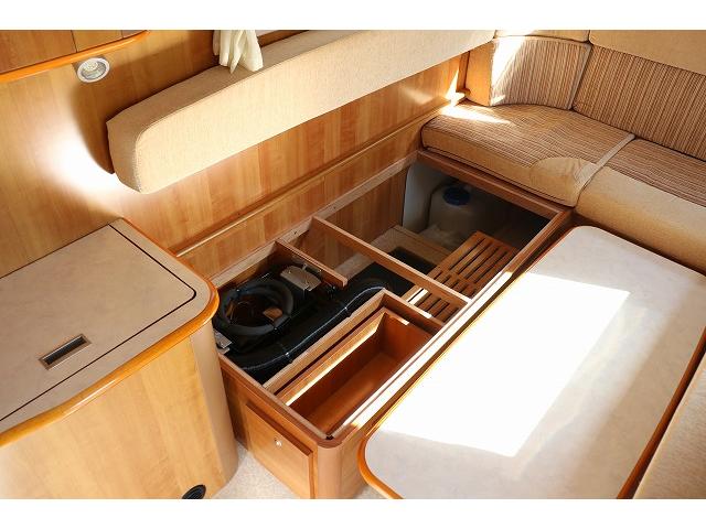 カムロード 3.0DT バンテック ジル480スキップ キャンピングカー キャブコン 家用エアコン 40L冷蔵庫 FFヒーター サイドオーニング 1500Wインバーター ソーラーパネル トリプルサブBT マルチルーム 常時バックモニター(31枚目)