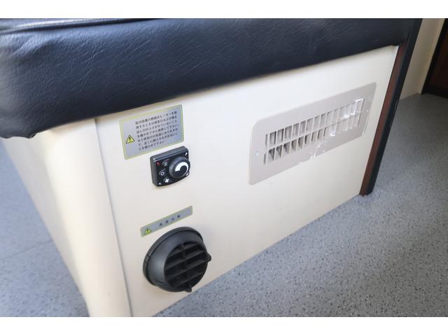 トヨタ カムロード アネックス ネビュラ ｆｆヒーター カセットトイレ サイドオーニング シンク コンロ 439 0万円 平成19年 07年 佐賀県 中古車 価格 Com