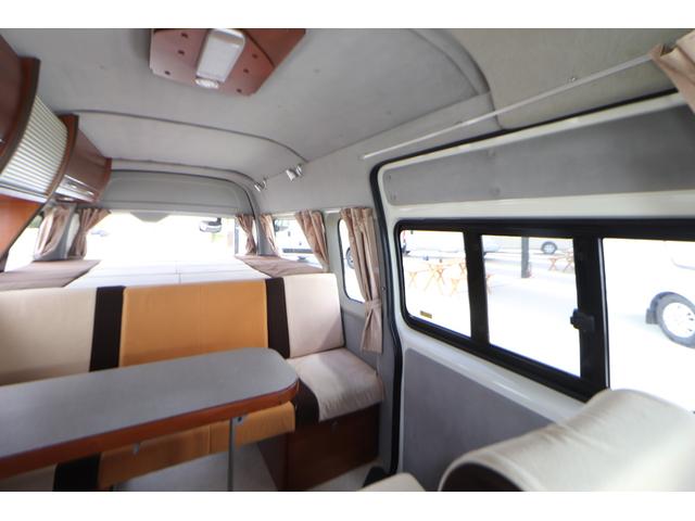 ナッツRV リーク 7名乗車 シンク 冷蔵庫 ツインサブバッテリー 電子レンジ 1000Wインバーター TV アウターシャワー 外部電源 メモリーナビ バックカメラ ETC 網戸 テーブル リアクーラーヒーター(44枚目)