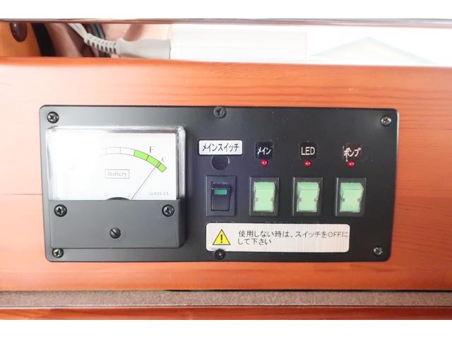 ナッツRV リーク 7名乗車 シンク 冷蔵庫 ツインサブバッテリー 電子レンジ 1000Wインバーター TV アウターシャワー 外部電源 メモリーナビ バックカメラ ETC 網戸 テーブル リアクーラーヒーター(51枚目)