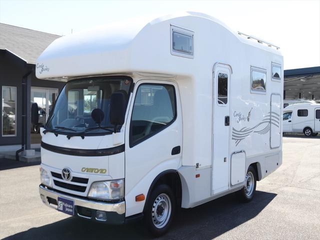 カムロード バンテック コルドバンクス 7人乗り DC60L冷蔵庫 ソーラーパネル ツインサブバッテリー シンク 2口コンロ 走行充電 外部充電 ルーフベント リアラダー 2段ベッド マルチルーム キャブコン(16枚目)