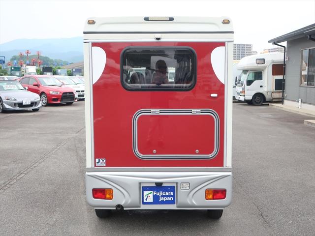 ハイゼットトラック インディアナＲＶ　インディ７２７　タイプＳ　キャンピングカー　ポップアップルーフ　オートマ　外部充電　５００Ｗインバーター　シンク　シングルサブバッテリー　走行充電　アウターシャワー　常時バックミラーモニター　ＥＴＣ　軽キャン（25枚目）