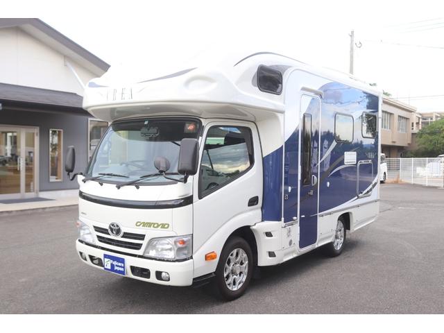 カムロード ナッツＲＶ　クレア５．３Ｘ　ディーゼル　４ＷＤ　７名乗車　ＦＦヒーター　冷蔵庫　ツインサブバッテリー　電子レンジ　２０００Ｗインバーター　マックスファン　リヤクーラー　電圧計　外部電源　常設ベッド　マルチルーム　シンク（17枚目）