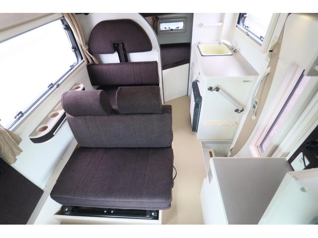 バネットトラック ナッツＲＶ　マッシュ　タイプＡ　キャンピングカー　二段ベッド　ＦＦヒーター　リアクーラー　冷蔵庫　シンク　テレビ　サブバッテリー　走行充電　外部電源　インバーター４００Ｗ　地デジアンテナ　マックスファン　メモリーナビ　フルセグ（33枚目）