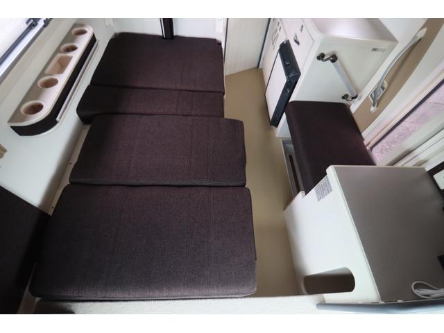 バネットトラック ナッツＲＶ　マッシュ　タイプＡ　キャンピングカー　二段ベッド　ＦＦヒーター　リアクーラー　冷蔵庫　シンク　テレビ　サブバッテリー　走行充電　外部電源　インバーター４００Ｗ　地デジアンテナ　マックスファン　メモリーナビ　フルセグ（52枚目）