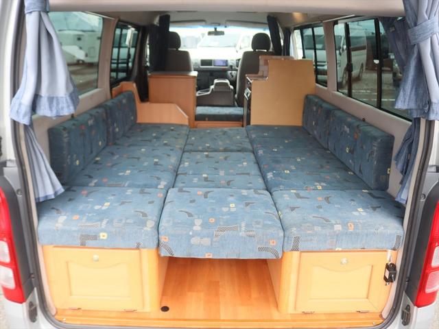 ハイエースワゴン キャンピングカー広島　プレシャスβ　キャンピングカー　ポップアップルーフ　４型フェイス　ＦＦヒーター　シンク　ＤＣ４０Ｌ冷蔵庫　リアクーラー　リアヒーター　１５００Ｗ＋３５０Ｗインバーター　走行充電　外部充電　サイバーナビ　バックカメラ（50枚目）