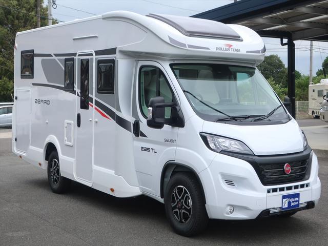 デュカト ローラーチーム　ゼフィーロ２８５ＴＬ　新車　キャンピングカー　乗車５名　就寝５名　家庭用エアコン　セーフティパック　燃料タンク９０Ｌ　右ハンドル　ＬＥＤデイライト　パーキングセンサー　温水ボイラー　ＦＦヒーター　電動プルダウンベッド　１８０馬力（16枚目）