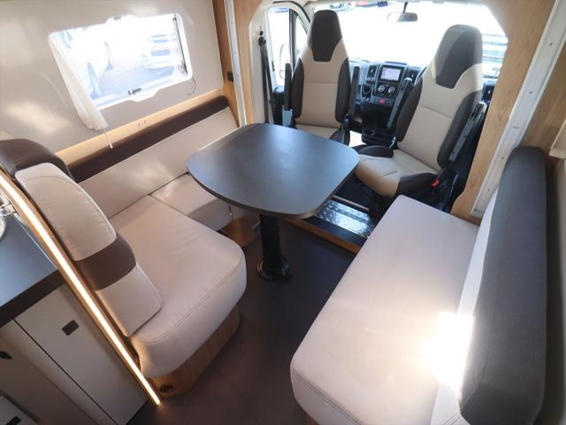 デュカト ローラーチーム　ゼフィーロ２３５ＴＬ　キャンピングカー　ワンオーナー　１５００Ｗインバーター　ＦＦヒーター　ボイラー　ソーラーパネル　サイドオーニング　ツインサブ　液晶テレビ　チューナー　給水タンク１００Ｌ　排水タンク１２０Ｌ　ドラレコ（3枚目）