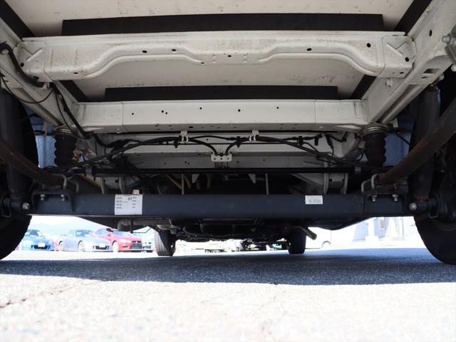 デュカト ローラーチーム　ゼフィーロ２３５ＴＬ　キャンピングカー　ワンオーナー　１５００Ｗインバーター　ＦＦヒーター　ボイラー　ソーラーパネル　サイドオーニング　ツインサブ　液晶テレビ　チューナー　給水タンク１００Ｌ　排水タンク１２０Ｌ　ドラレコ（26枚目）