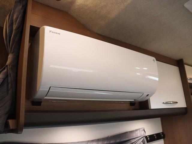 ハイエースワゴン ＲＶトラスト　ＴＲ５００　ＮＥＵＴＲＩＳＥ　ニュートライズ　ＯＰ５３２　リチウム４００Ａｈ　ソーラーパネル５２５Ｗ　足廻り一式強化　レカロ２脚ヒーター付き　オーニング　全方位カメラ　内部電源　ボディラッピング　アルパインインナーミラー　４ＷＤ　キャンピングカー（10枚目）