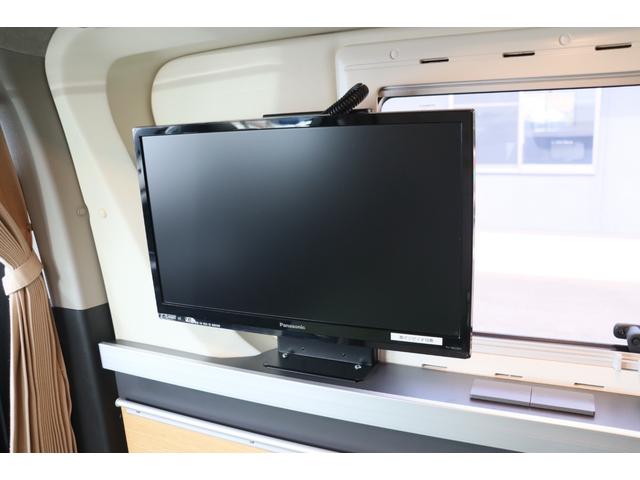 ハイエースバン トイファクトリー　ＧＴ　カーサエディション　グランデ　クールコンプシステム　エアロソーラー　１０インチナビ　ＦＦヒーター　前後ドラレコ　マックスファン　１５００インバーター　液晶テレビ　地デジチューナー　電子レンジ　キャンピングカー（6枚目）
