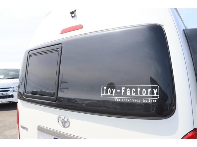 ハイエースバン トイファクトリー　ＧＴ　カーサエディション　グランデ　クールコンプシステム　エアロソーラー　１０インチナビ　ＦＦヒーター　前後ドラレコ　マックスファン　１５００インバーター　液晶テレビ　地デジチューナー　電子レンジ　キャンピングカー（29枚目）