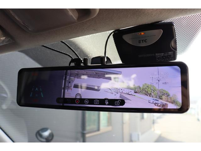 ハイエースバン アネックス　ジョイフル　キャンピングカー　シンク　冷蔵庫　サブバッテリー　インバーター３５０Ｗ　走行充電　外部電源　オーニング　フリップダウンモニター　社外１５インチＡＷ　ナビ　フルセグ　Ｂｌｕｅｔｏｏｔｈ　ＥＴＣ（13枚目）