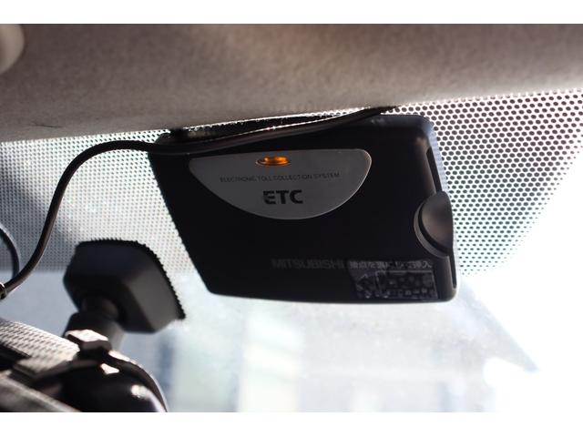 ハイエースバン アネックス　ジョイフル　キャンピングカー　シンク　冷蔵庫　サブバッテリー　インバーター３５０Ｗ　走行充電　外部電源　オーニング　フリップダウンモニター　社外１５インチＡＷ　ナビ　フルセグ　Ｂｌｕｅｔｏｏｔｈ　ＥＴＣ（49枚目）