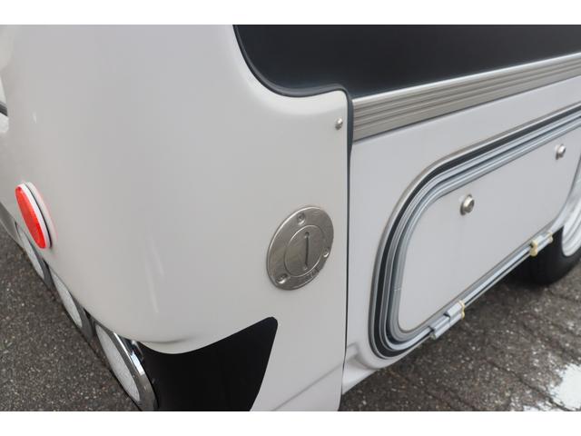 カムロード ナッツＲＶ　クレソンジャーニー　タイプＸ　先進安全装備／家庭用エアコン／急速充電／１５００Ｗインバーター／給排水タンク６０Ｌ／強化ショック／ビックＸナビ／７人乗りＦＦヒーター／液晶テレビ／電子レンジ／トリプルサブＢＴ／キャンピングカー（33枚目）