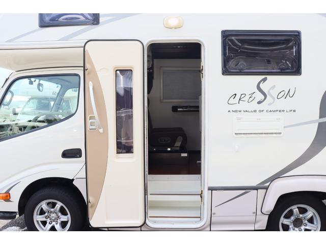 カムロード ナッツＲＶ　クレソンＸ　キャンピングカー　ＦＦヒーター　ソーラーパネル　インバーター１５００Ｗ　テレビ　電子レンジ　マックスファン　リアクーラー　ツインサブ　外部電源　走行充電　常時リアモニター　ナビ　Ｂｌｕｅｔｏｏｔｈ（40枚目）