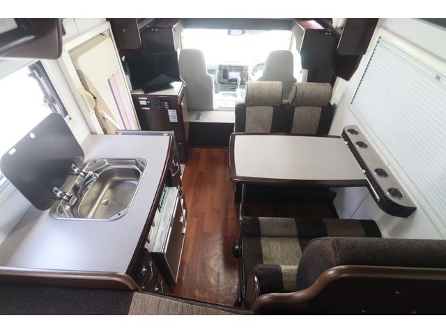 カムロード ナッツＲＶ　クレソンＸ　キャンピングカー　ＦＦヒーター　ソーラーパネル　インバーター１５００Ｗ　テレビ　電子レンジ　マックスファン　リアクーラー　ツインサブ　外部電源　走行充電　常時リアモニター　ナビ　Ｂｌｕｅｔｏｏｔｈ（45枚目）