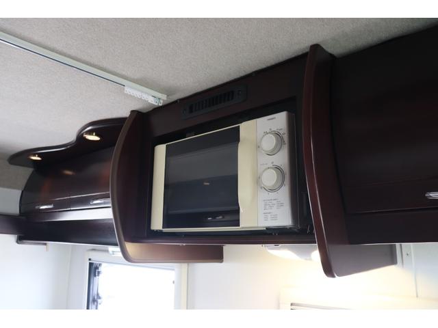 カムロード ナッツＲＶ　クレソンＸ　キャンピングカー　ＦＦヒーター　ソーラーパネル　インバーター１５００Ｗ　テレビ　電子レンジ　マックスファン　リアクーラー　ツインサブ　外部電源　走行充電　常時リアモニター　ナビ　Ｂｌｕｅｔｏｏｔｈ（52枚目）