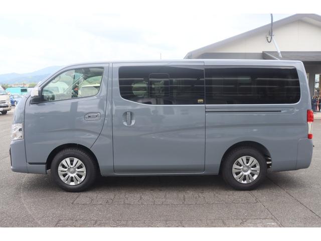キャラバン ＦＯＣＳ　ＣＬＯＳＥＲ　Ｃａｍｐｅｒ　フォックス　クローサーキャンパー／ステルスグレー（特別塗装色）／純正フロアマット／高断熱処理／シンクキット／ＲＥＶＯシート／走行充電／外部充電／バッテリーモニター／ポタ電用コンセント／キャンピングカー（23枚目）