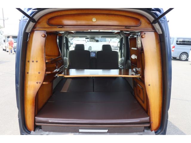 エブリイ オートワン　給電くん　ポップアップルーフ　／ジョインターボ４ＷＤ／ＦＦヒーター／シンク／サブバッテリー／走行充電／外部電源／１７００インバーター／ソーラーパネル／リアスピーカー／ビックＸナビ／ナビ切替スイッチ／ＥＴＣ２．０／キャンピングカー（3枚目）