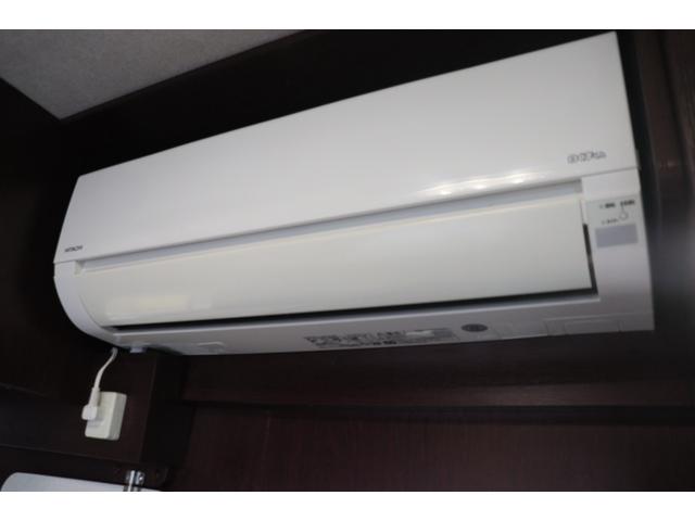 カムロード ナッツＲＶ　クレソンボヤージュＷ　エボライト　ディーゼル／急速充電／家庭用エアコン／ソーラーパネル／ＦＦヒーター／電子レンジ／トリプルサブ／１５００インバーター／リアクーラー／１０型フローティングナビ／常時バック＆サイドモニター／キャンピングカー（47枚目）