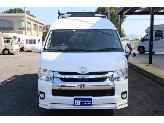 ハイエースバン ＲＶランド　リノ　キャンピングカー　ＦＦヒーター　インバーター１５００Ｗ　ソーラーパネル２枚　ツインサブＢＴ　冷蔵庫　電子レンジ　外部電源　走行充電　ＬＥＤヘッドライト　社外１０インチナビ　ＥＴＣ　４ＷＤ　前後ドラレコ（16枚目）