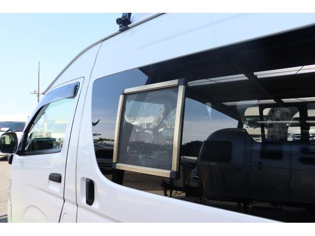 ハイエースバン ＲＶランド　リノ　キャンピングカー　ＦＦヒーター　インバーター１５００Ｗ　ソーラーパネル２枚　ツインサブＢＴ　冷蔵庫　電子レンジ　外部電源　走行充電　ＬＥＤヘッドライト　社外１０インチナビ　ＥＴＣ　４ＷＤ　前後ドラレコ（29枚目）