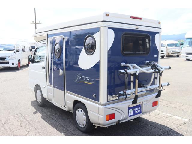 キャリイトラック インディアナＲＶ　インディ７２７　タイプＳ　ポップアップルーフ／ＦＦヒーター／１５００Ｗインバーター／サブバッテリー／リアスピーカー／メモリーナビ／ＥＴＣ／ドライブレコーダー／常時バックモニター／サイクルキャリア／社外ショック／キャンピングカー（26枚目）