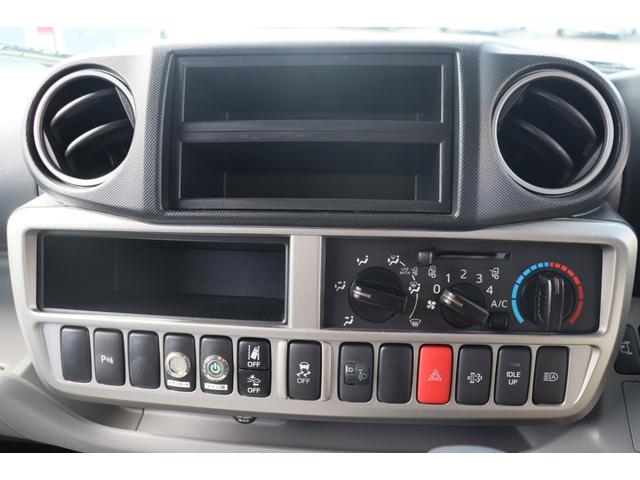 カムロード ナッツＲＶ　クレア５．０ＸＸ　ハイパーエボリューションＮＥＯ　ディーゼル／先進安全装備／急速充電／リチウム４００Ａｈ／ソーラーパネル／６０Ｌ給排水タンク／液晶テレビ／ＦＦヒーター／電子レンジ／ＢＲＩＤＥシート／フェイスパネル／ダブルタイヤ／キャンピングカー（41枚目）
