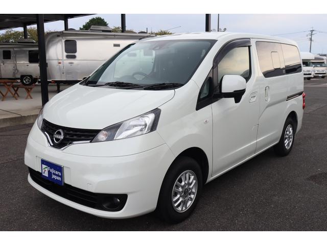 ＮＶ２００バネットワゴン ＦＯＣＳ　Ｌｕｚ　フォックス　ルソ　ワンオーナー／サブバッテリー／走行充電／外部充電／レザーシート／フリップダウンモニター／ナビ切替スイッチ／メモリーナビ／バックカメラ／前後ドライブレコーダー／ＯＰアルミ／５ナンバー／キャンピングカー（17枚目）