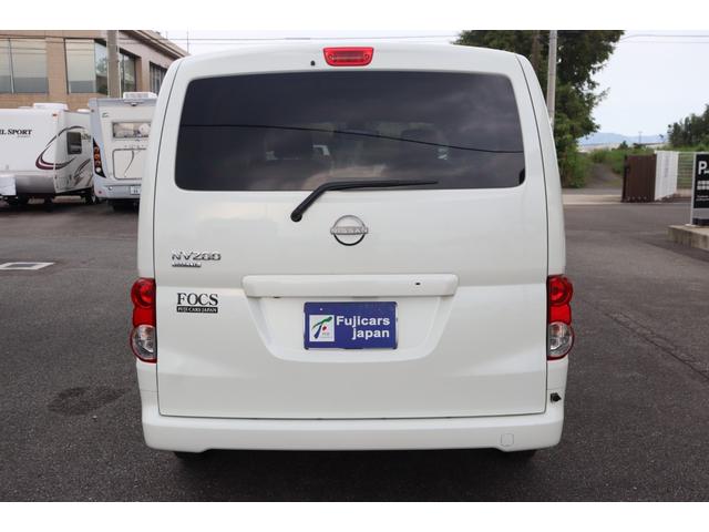 ＮＶ２００バネットワゴン ＦＯＣＳ　Ｌｕｚ　フォックス　ルソ　ワンオーナー／サブバッテリー／走行充電／外部充電／レザーシート／フリップダウンモニター／ナビ切替スイッチ／メモリーナビ／バックカメラ／前後ドライブレコーダー／ＯＰアルミ／５ナンバー／キャンピングカー（23枚目）
