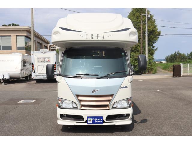 カムロード ナッツＲＶ　クレア５．３Ｚエボリューション　家庭用エアコン　ＦＦヒーター　インバーター１５００Ｗ　ソーラーパネル　マックスファン　電子レンジ　フェイスパネル　トリプルサブバッテリー　外部電源　走行充電　ＨＤＤナビ　常時リアモニター　ＥＴＣ（16枚目）