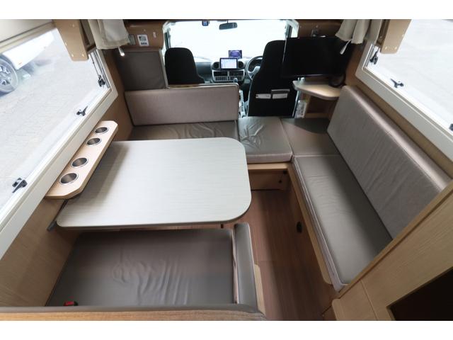 カムロード バンテック　コルドリーブス２．１０　ディーゼル４ＷＤ／先進安全装備／ダブルタイヤ／家庭用エアコン／トリプルサブＢＴ／１５００Ｗインバーター／ソーラー／ＤＣ冷蔵庫／液晶テレビ／電子レンジ／内部電源／フローティングナビ／キャンピングカー（3枚目）