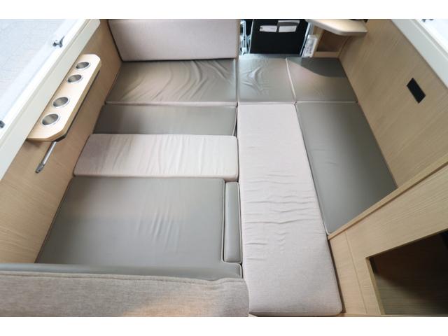 カムロード バンテック　コルドリーブス２．１０　ディーゼル４ＷＤ／先進安全装備／ダブルタイヤ／家庭用エアコン／トリプルサブＢＴ／１５００Ｗインバーター／ソーラー／ＤＣ冷蔵庫／液晶テレビ／電子レンジ／内部電源／フローティングナビ／キャンピングカー（4枚目）