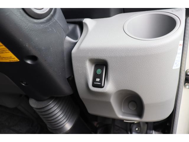 カムロード バンテック　コルドリーブス２．１０　ディーゼル４ＷＤ／先進安全装備／ダブルタイヤ／家庭用エアコン／トリプルサブＢＴ／１５００Ｗインバーター／ソーラー／ＤＣ冷蔵庫／液晶テレビ／電子レンジ／内部電源／フローティングナビ／キャンピングカー（44枚目）