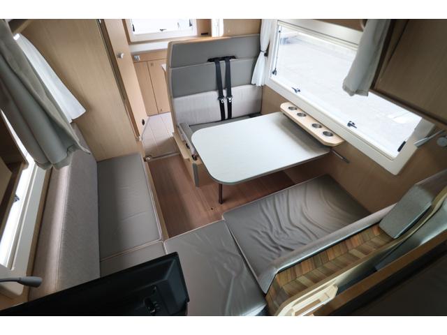 カムロード バンテック　コルドリーブス２．１０　ディーゼル４ＷＤ／先進安全装備／ダブルタイヤ／家庭用エアコン／トリプルサブＢＴ／１５００Ｗインバーター／ソーラー／ＤＣ冷蔵庫／液晶テレビ／電子レンジ／内部電源／フローティングナビ／キャンピングカー（69枚目）