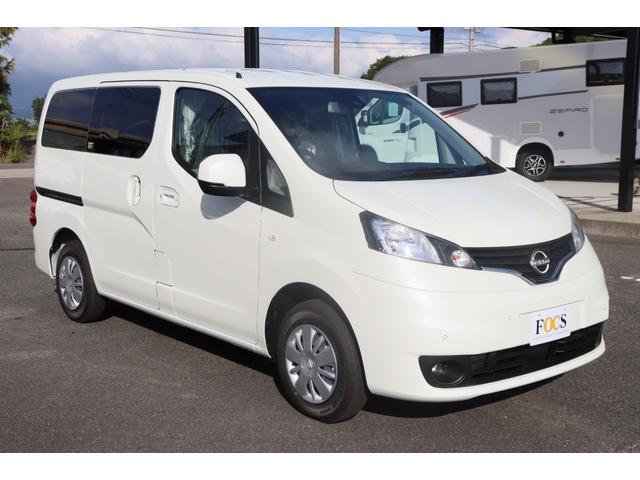 NV200バネットワゴン FOCS Luz フォックス ルソ Cスタイル 新車 特別塗装色/レザーシート加工/高断熱処理/サブバッテリー/走行充電/外部充電/バッテリーモニター/脱着式テーブル/フリップダウンモニター/ナビ電源SW/ポータブル電源用コンセント/キャンピングカー(16枚目)