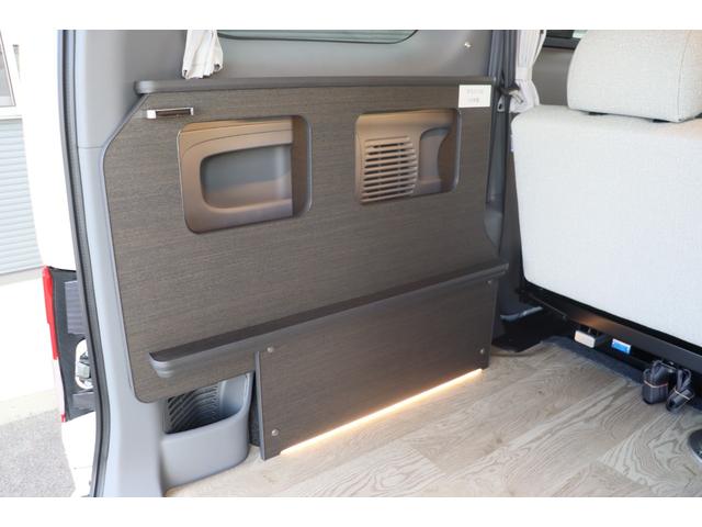 NV200バネットワゴン FOCS Luz フォックス ルソ Cスタイル 新車 特別塗装色/レザーシート加工/高断熱処理/サブバッテリー/走行充電/外部充電/バッテリーモニター/脱着式テーブル/フリップダウンモニター/ナビ電源SW/ポータブル電源用コンセント/キャンピングカー(37枚目)