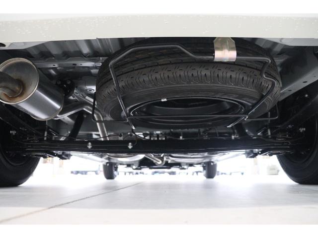 NV200バネットワゴン FOCS Luz フォックス ルソ Bスタイル 新車 特別塗装色/レザーシート加工/高断熱処理/サブバッテリー/走行充電/外部充電/バッテリーモニター/脱着式テーブル/フリップダウンモニター/ナビ電源SW/ポータブル電源用コンセント/キャンピングカー(26枚目)
