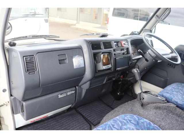 カムロード バンテック　ジル　ＦＦヒーター　インバーター１８００Ｗ　ツインサブＢＴ　カセットトイレ　シャワー　温水ボイラー　電子レンジ　リアクーラー　オーニング　ナビ　フルセグ　Ｂｌｕｅｔｏｏｔｈ　ＥＴＣ　キャンピングカー（13枚目）