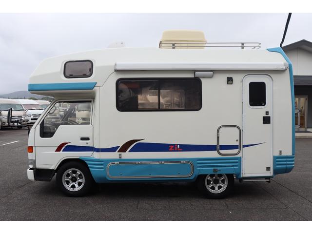 カムロード バンテック　ジル　ＦＦヒーター　インバーター１８００Ｗ　ツインサブＢＴ　カセットトイレ　シャワー　温水ボイラー　電子レンジ　リアクーラー　オーニング　ナビ　フルセグ　Ｂｌｕｅｔｏｏｔｈ　ＥＴＣ　キャンピングカー（33枚目）