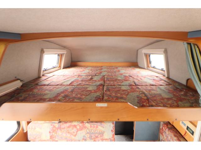 カムロード バンテック　ジル　ＦＦヒーター　インバーター１８００Ｗ　ツインサブＢＴ　カセットトイレ　シャワー　温水ボイラー　電子レンジ　リアクーラー　オーニング　ナビ　フルセグ　Ｂｌｕｅｔｏｏｔｈ　ＥＴＣ　キャンピングカー（47枚目）