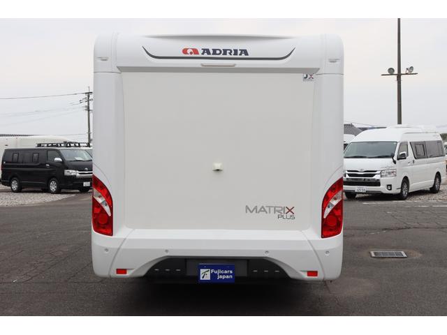 デュカト アドリア　マトリックスＭ６８０ＳＰ　キャンピングカー　家庭用エアコン　ソーラーパネル２枚　インバーター１８００Ｗ　トリプルサブバッテリー　ＦＦヒーター　電子レンジ　トイレ　温水ボイラー　シャワー　フローティングナビ　フルセグ　ＥＴＣ（26枚目）