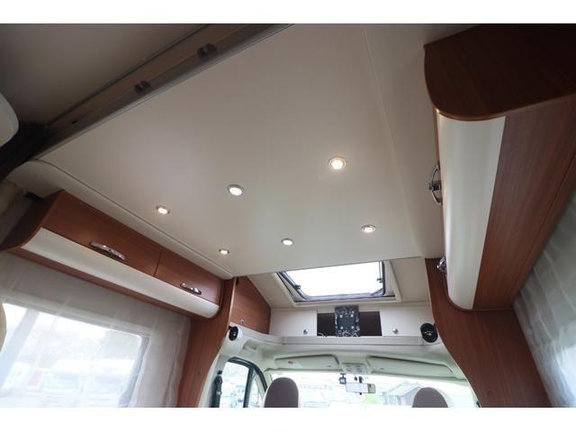 デュカト アドリア　マトリックスＭ６８０ＳＰ　キャンピングカー　家庭用エアコン　ソーラーパネル２枚　インバーター１８００Ｗ　トリプルサブバッテリー　ＦＦヒーター　電子レンジ　トイレ　温水ボイラー　シャワー　フローティングナビ　フルセグ　ＥＴＣ（52枚目）