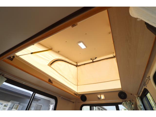 ハイゼットトラック バンショップミカミ　テントムシ　ポップアップルーフ／８ナンバー／ソーラーパネル／シンク／サブバッテリー／走行充電／外部充電／１５００Ｗインバーター／サイクルキャリア／メモリーナビ／バックカメラ／軽キャン／キャンピングカー（10枚目）