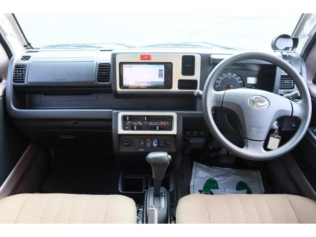 ハイゼットトラック バンショップミカミ　テントムシ　ポップアップルーフ／８ナンバー／ソーラーパネル／シンク／サブバッテリー／走行充電／外部充電／１５００Ｗインバーター／サイクルキャリア／メモリーナビ／バックカメラ／軽キャン／キャンピングカー（13枚目）